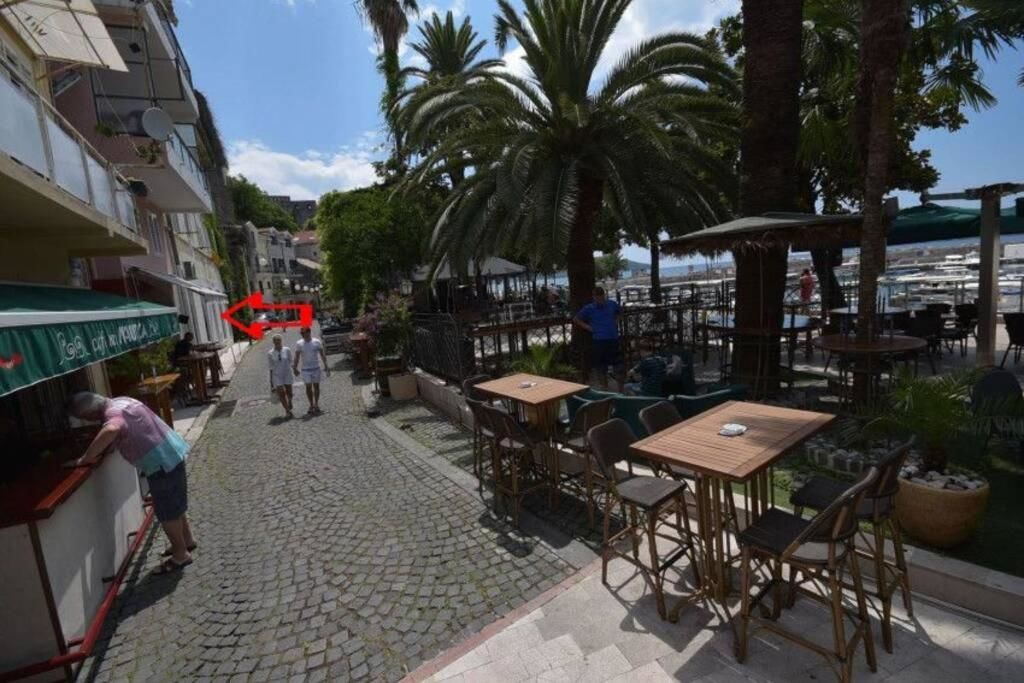 Апартаменты Ema Yellow apartment Херцег-Нови-21