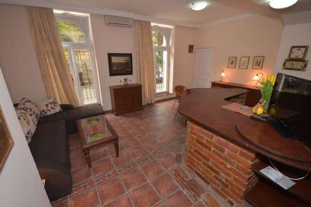 Апартаменты Ema Yellow apartment Херцег-Нови-6